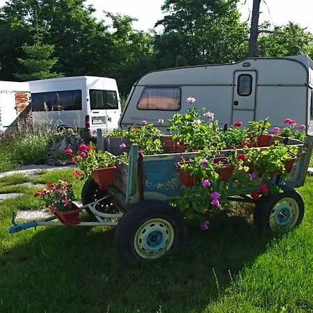 Camping Verila Campsite
